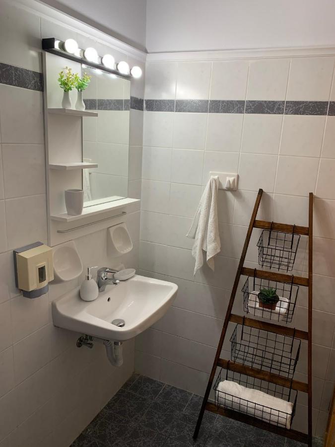 كيري Katerinas Inn Apartments المظهر الخارجي الصورة